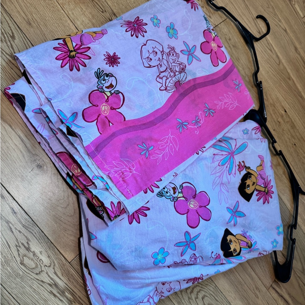 Vintage 2008 twin Dora the Explorer fitted & flat sheet